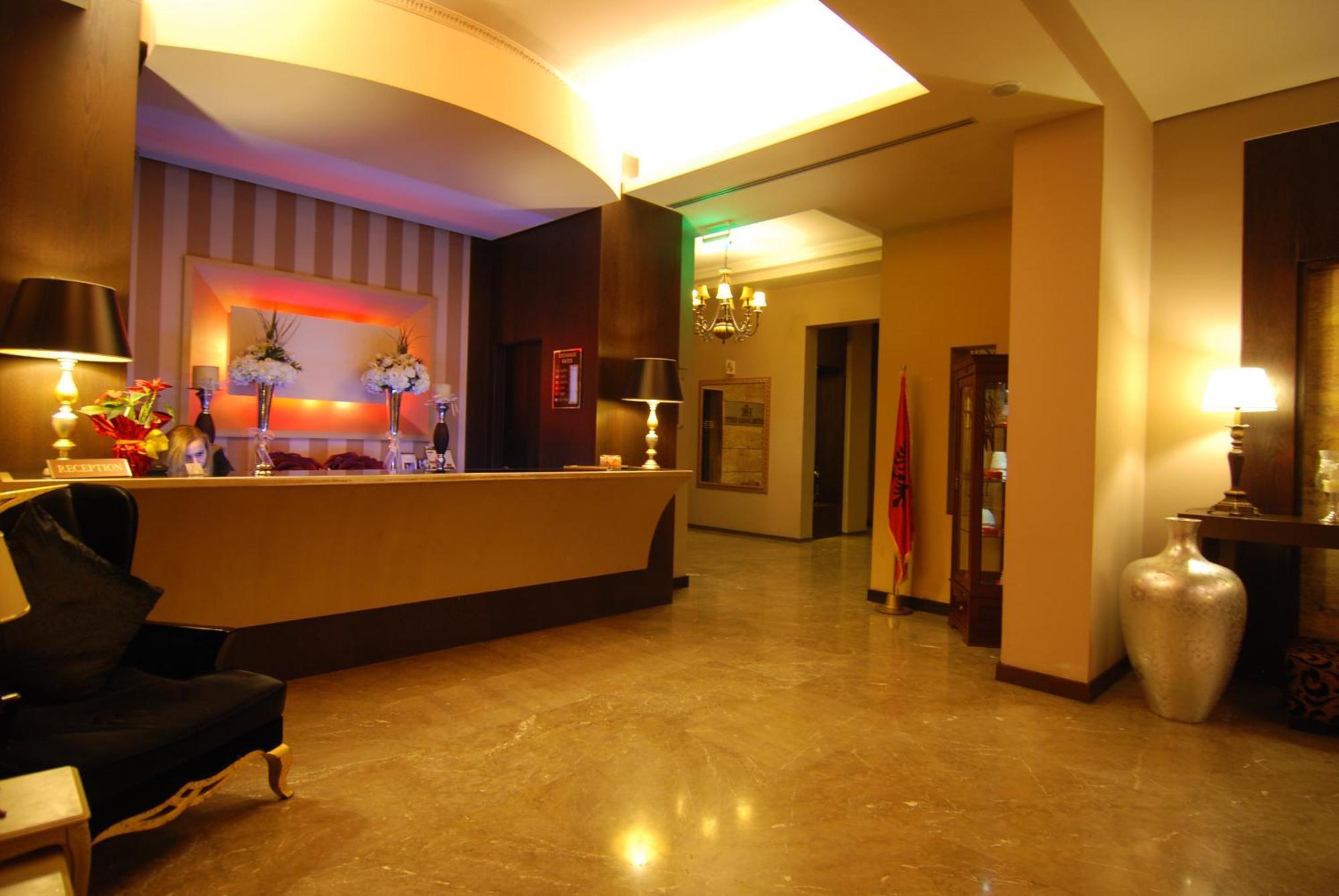 Hotel Doro City Tirana Extérieur photo