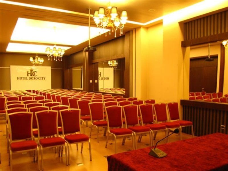 Hotel Doro City Tirana Extérieur photo