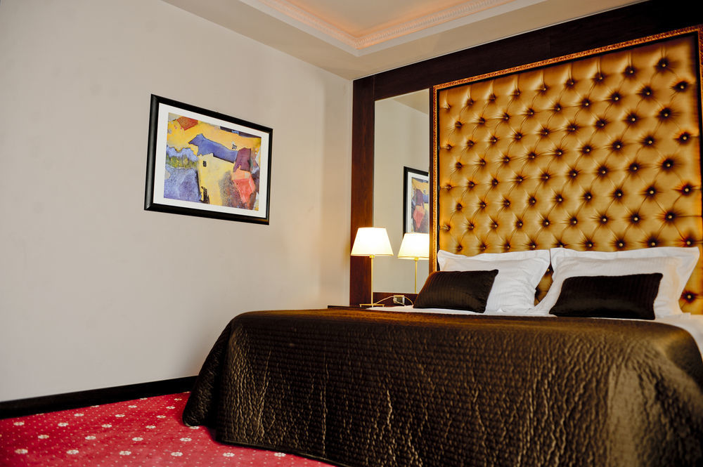Hotel Doro City Tirana Extérieur photo