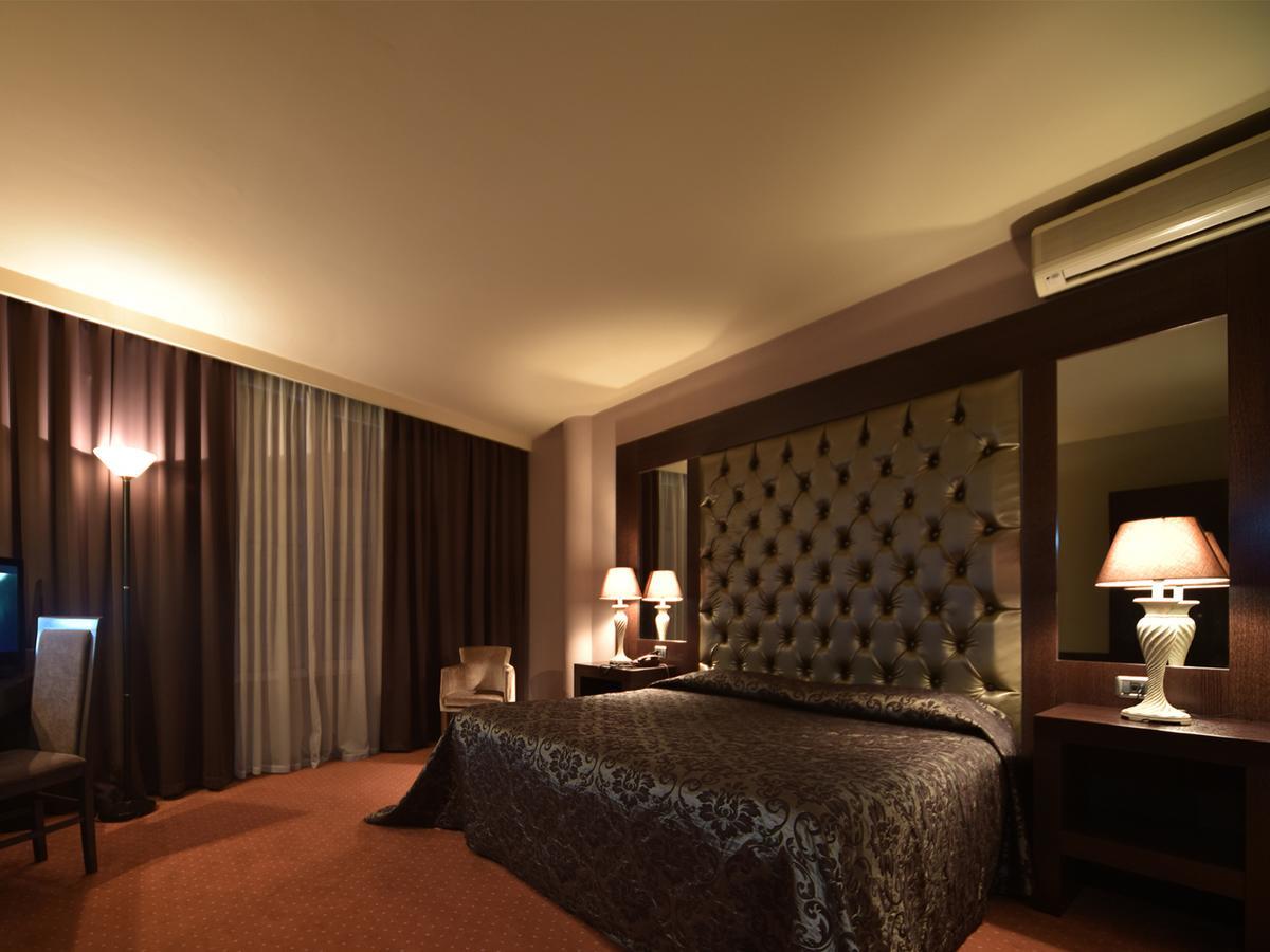 Hotel Doro City Tirana Extérieur photo