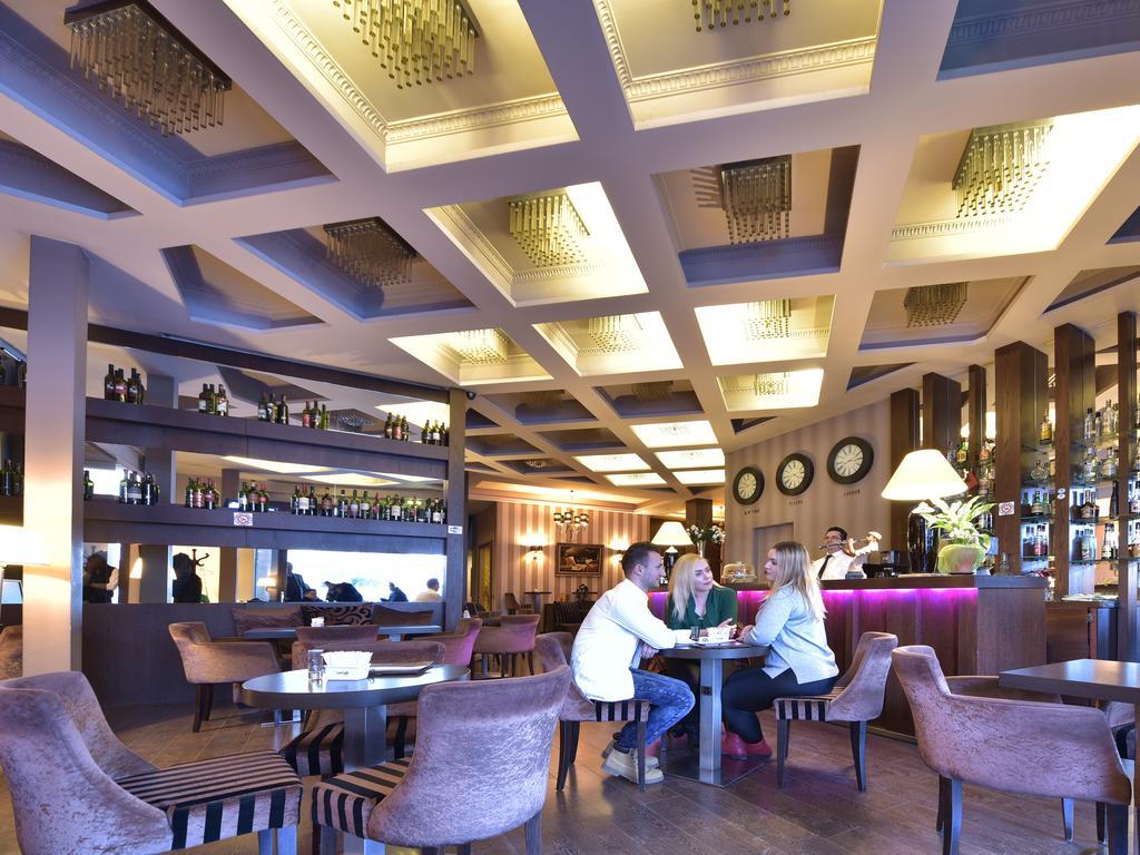 Hotel Doro City Tirana Extérieur photo